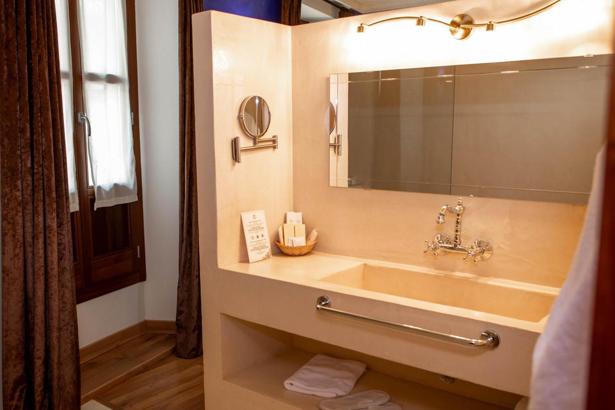 גרנדה Hotel Boutique Posada Castaneda מראה חיצוני תמונה
